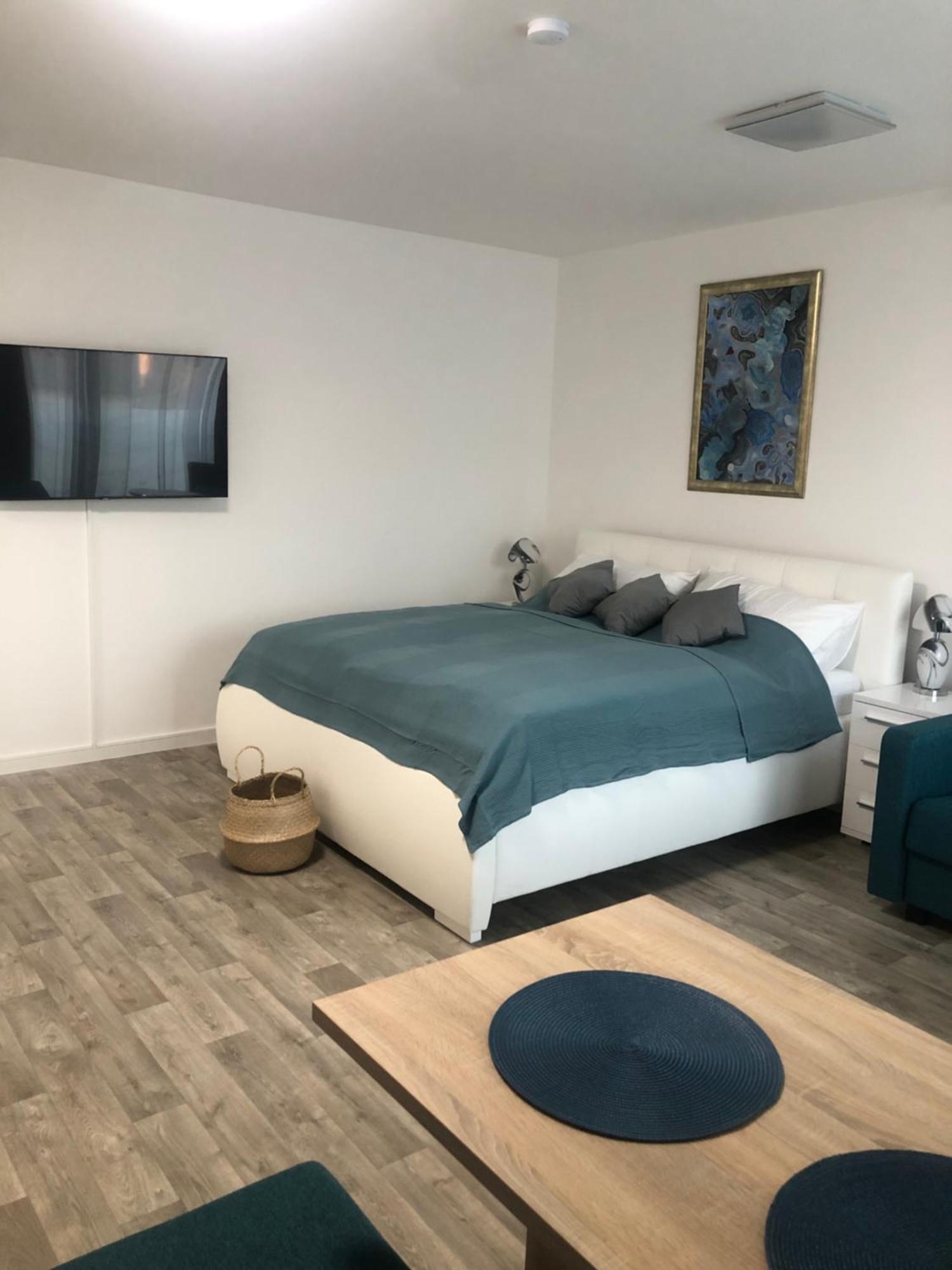 Apartman X28 Микулов Экстерьер фото