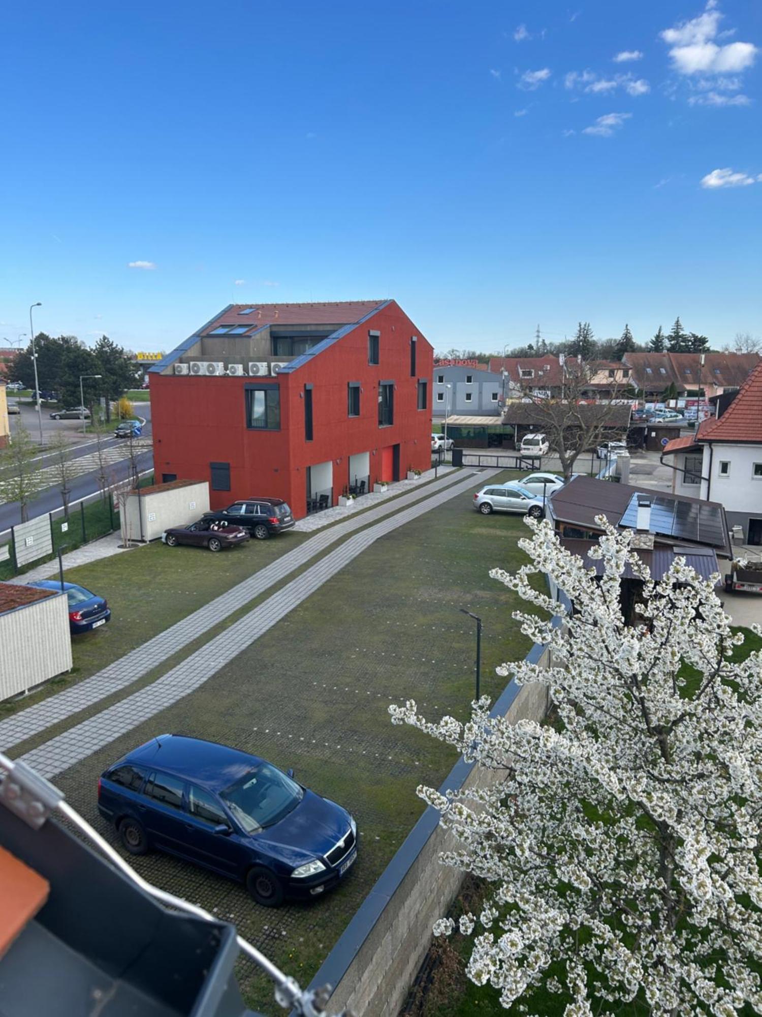 Apartman X28 Микулов Экстерьер фото